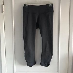 CALIA by Carrie Underwood Heather Capri Leggings